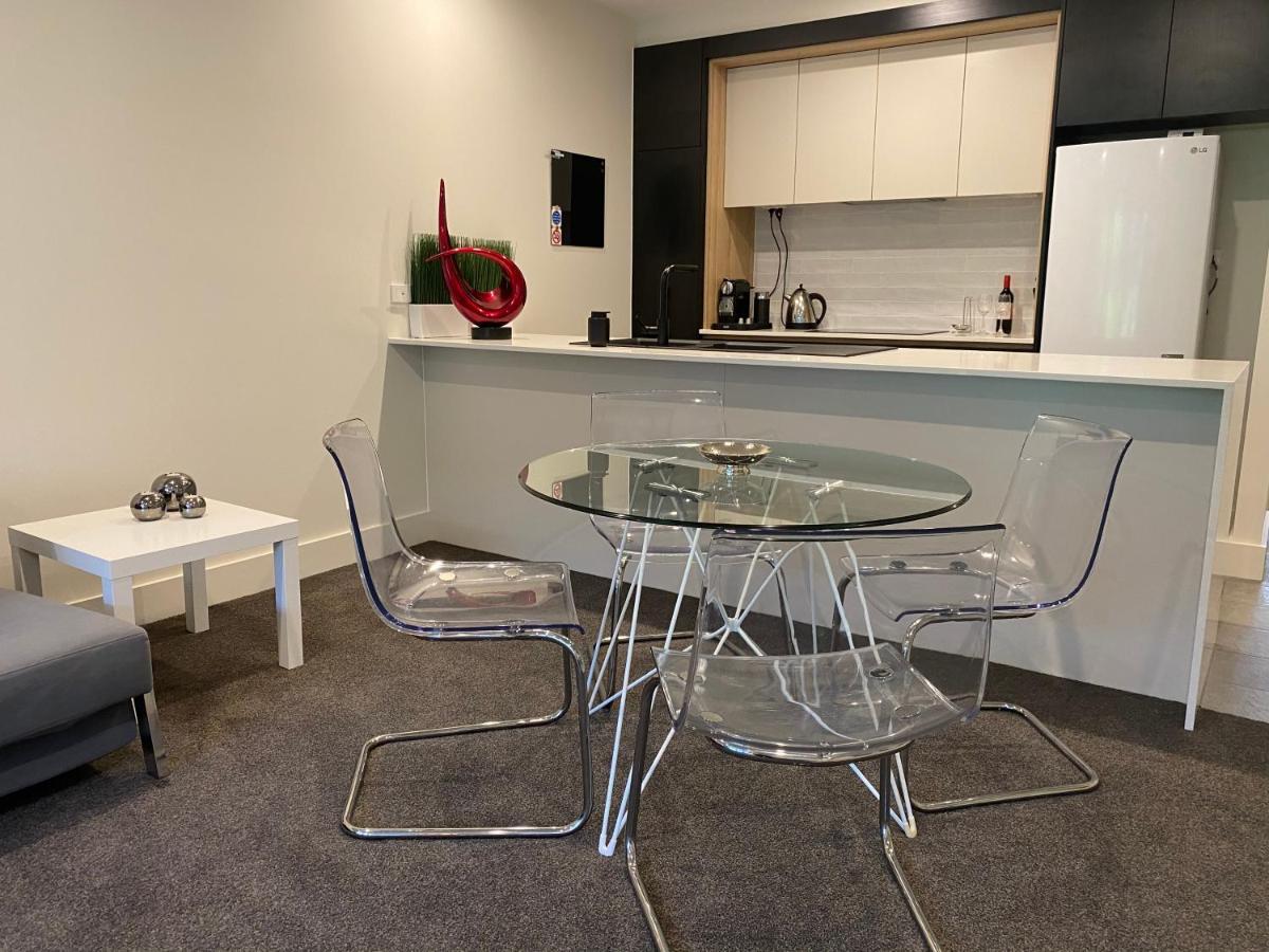 The Gallery Luxe 1 Bedroom Executive Apartment In The Heart Of Braddon Wine Secure Parking Wifi Canberra Ngoại thất bức ảnh