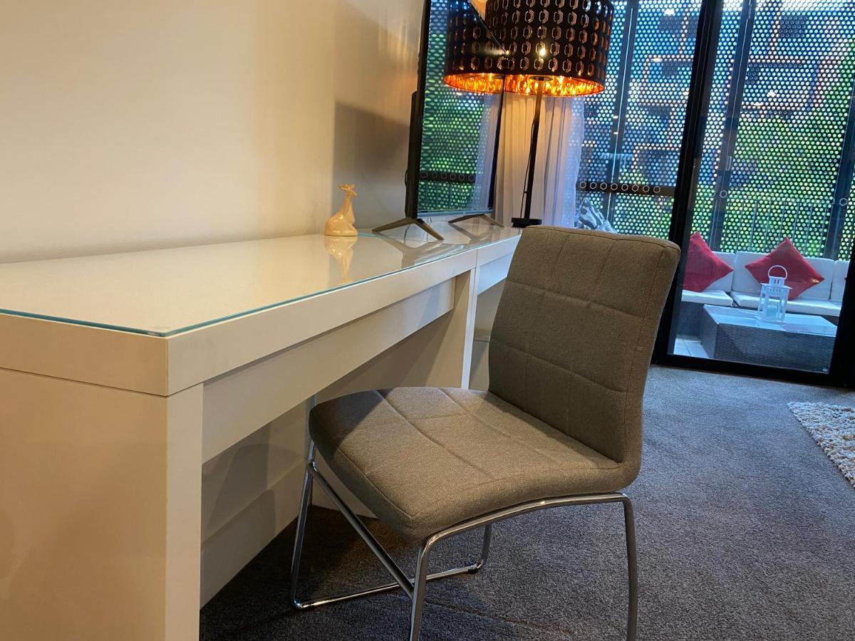 The Gallery Luxe 1 Bedroom Executive Apartment In The Heart Of Braddon Wine Secure Parking Wifi Canberra Ngoại thất bức ảnh